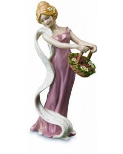 Fanciulla Estate Statuina