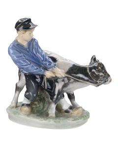 Ragazzo con vitellino Statuina