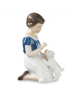 Bimba con cucciolo