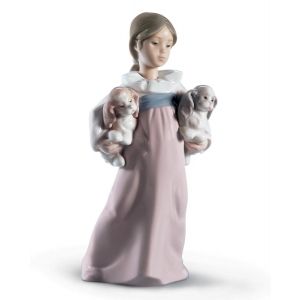 Figurina Bambina con cuccioli