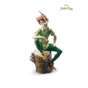 Peter Pan Statuina