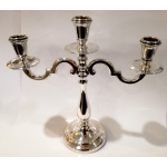 Candelabro a tre fiamme