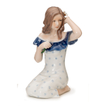 Ragazza con margherite Statuina