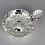 Tastevin - simbolo iconico della professione del sommelier